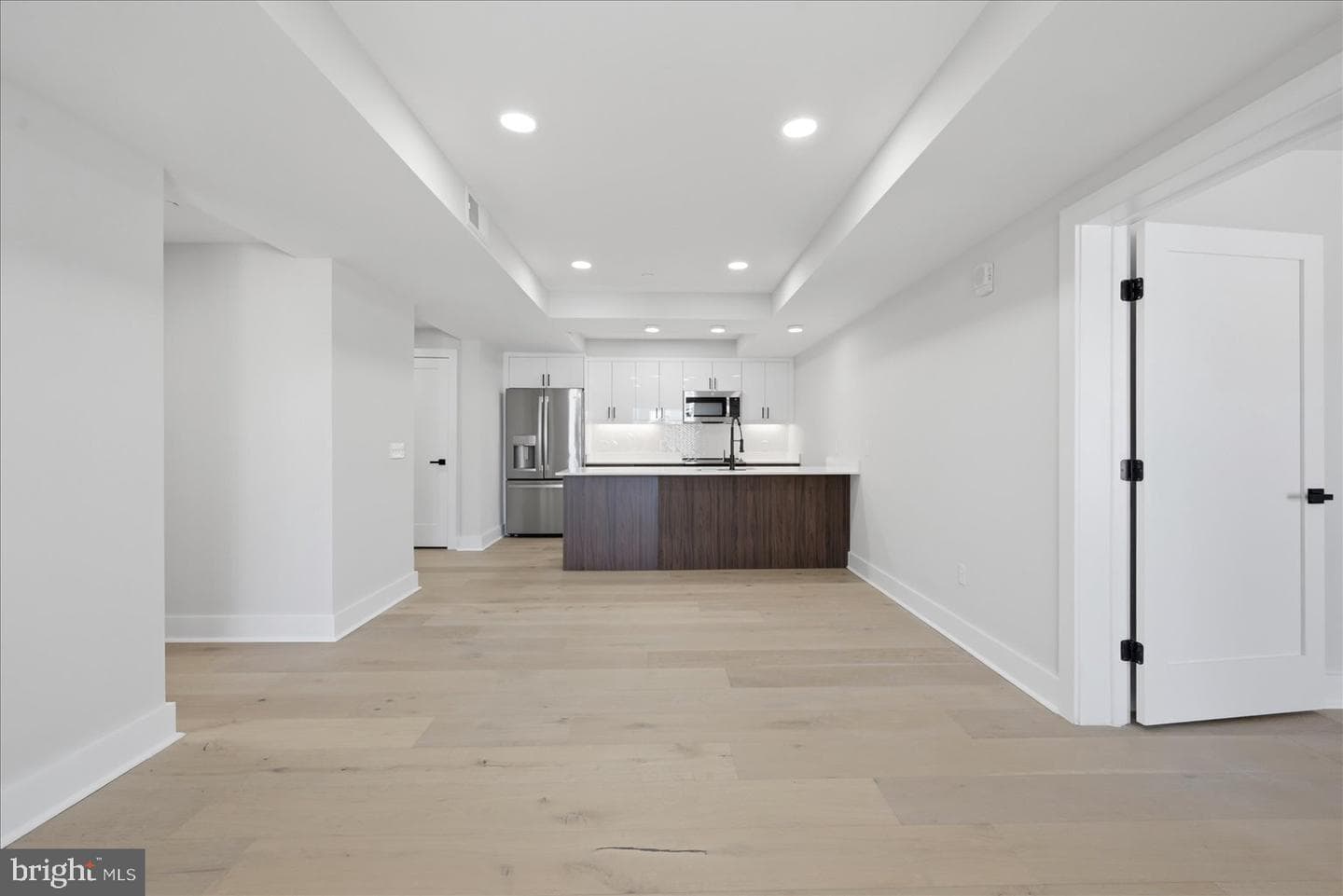 919 12th Street NE #303 photo 6
