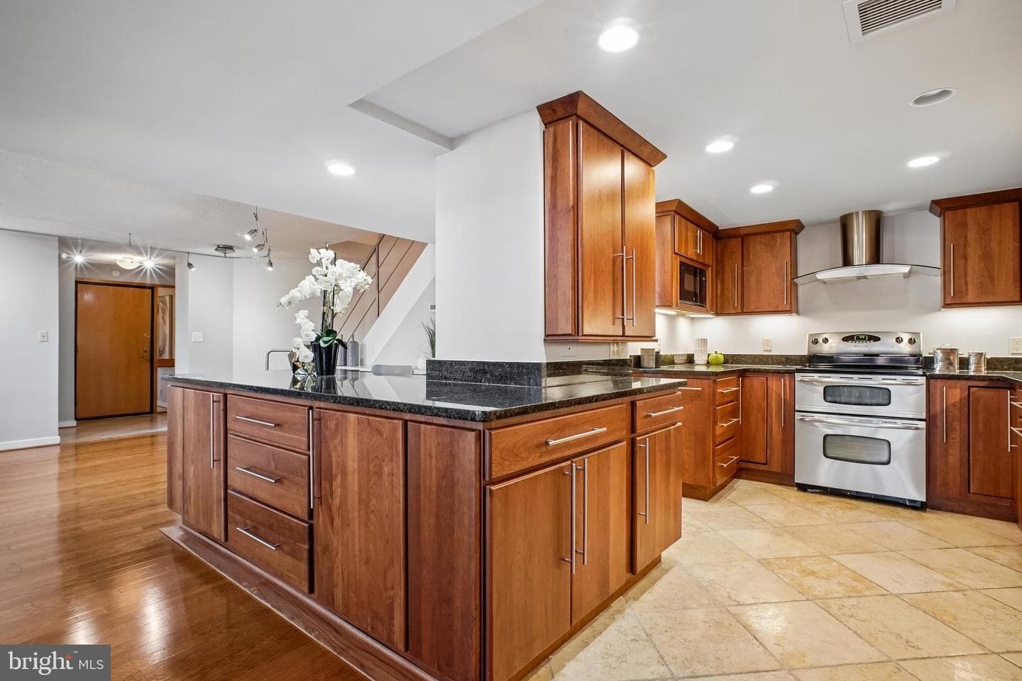 1099 22nd Street NW #410 photo 9