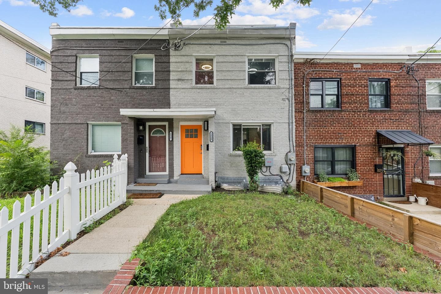 1525 Morris Road SE, Washington