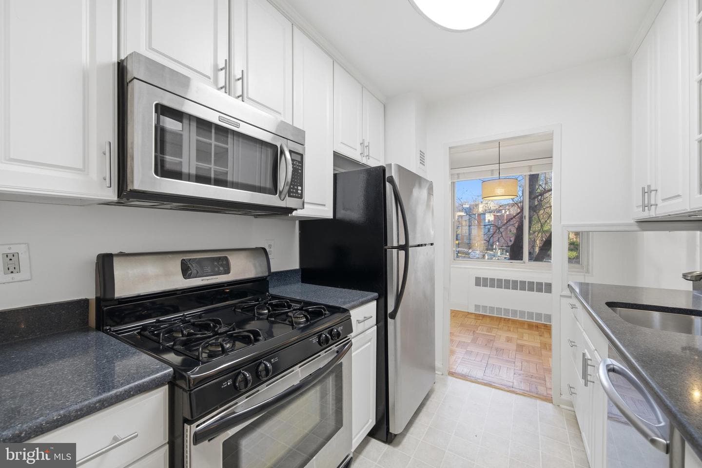 4000 Tunlaw Road NW #220 photo 20