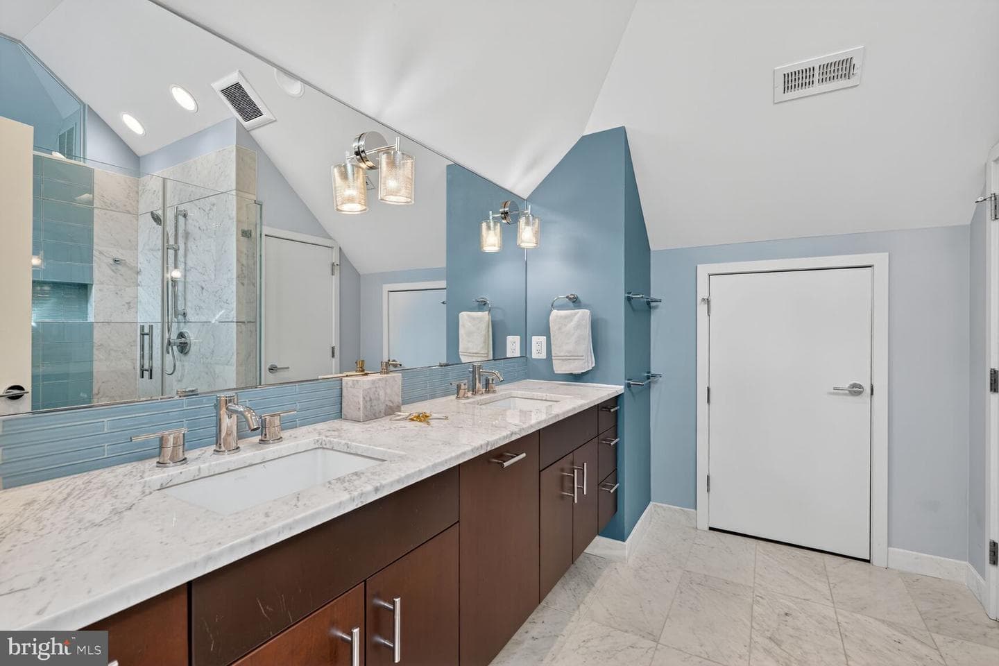 1606 Varnum Street NW photo 29