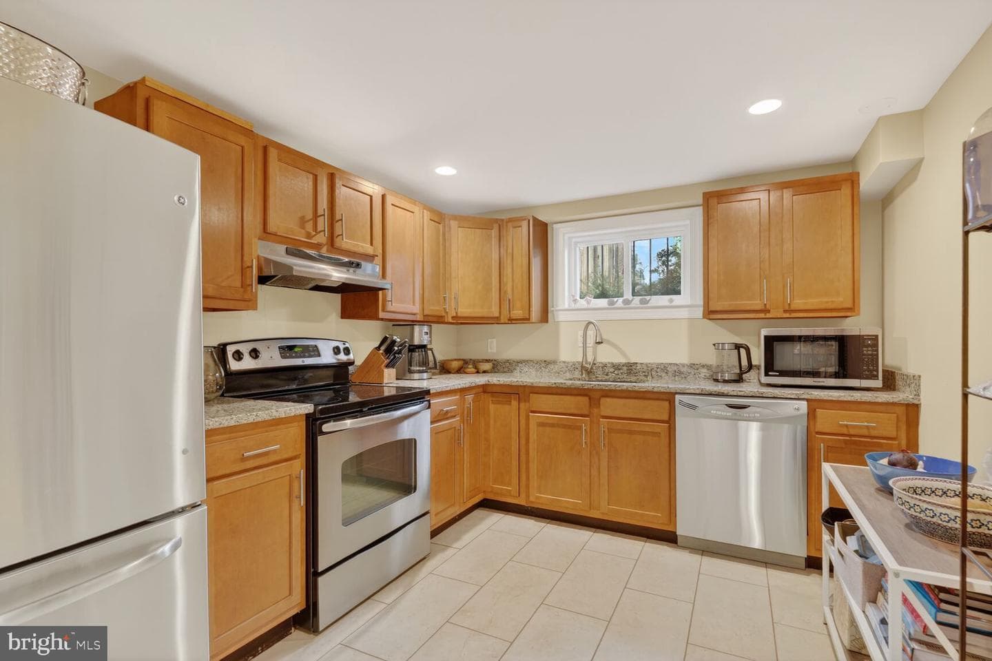 1606 Varnum Street NW photo 37