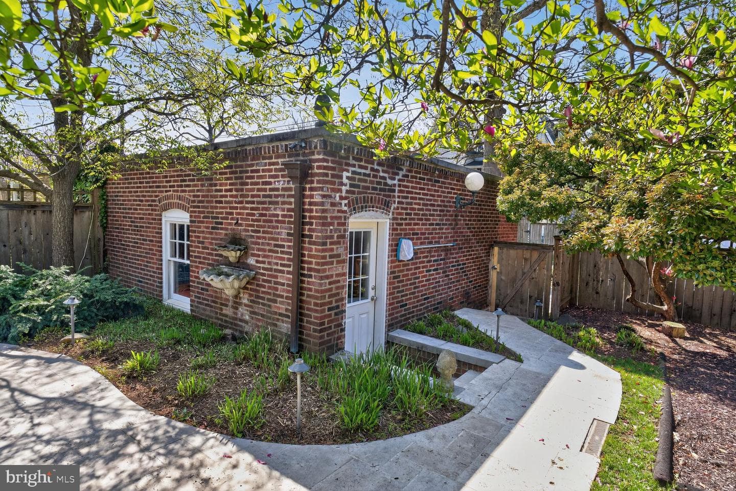 1606 Varnum Street NW photo 45