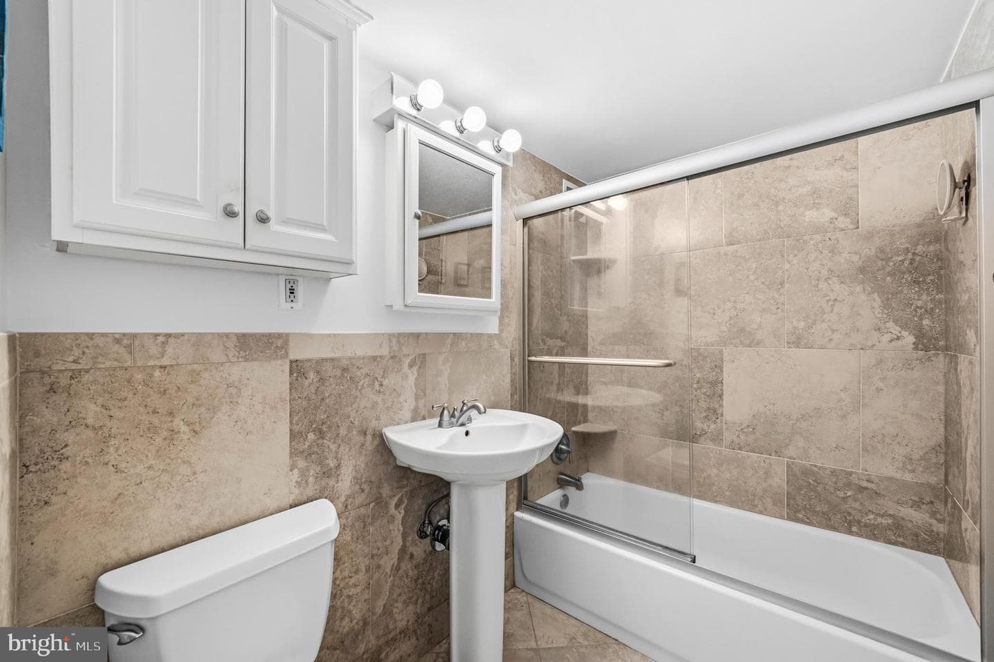 1545 18th Street NW #521 photo 18