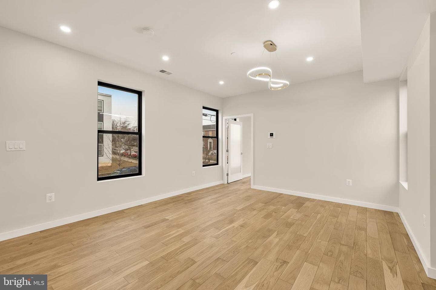 1516 Levis Street NE #2 photo 25