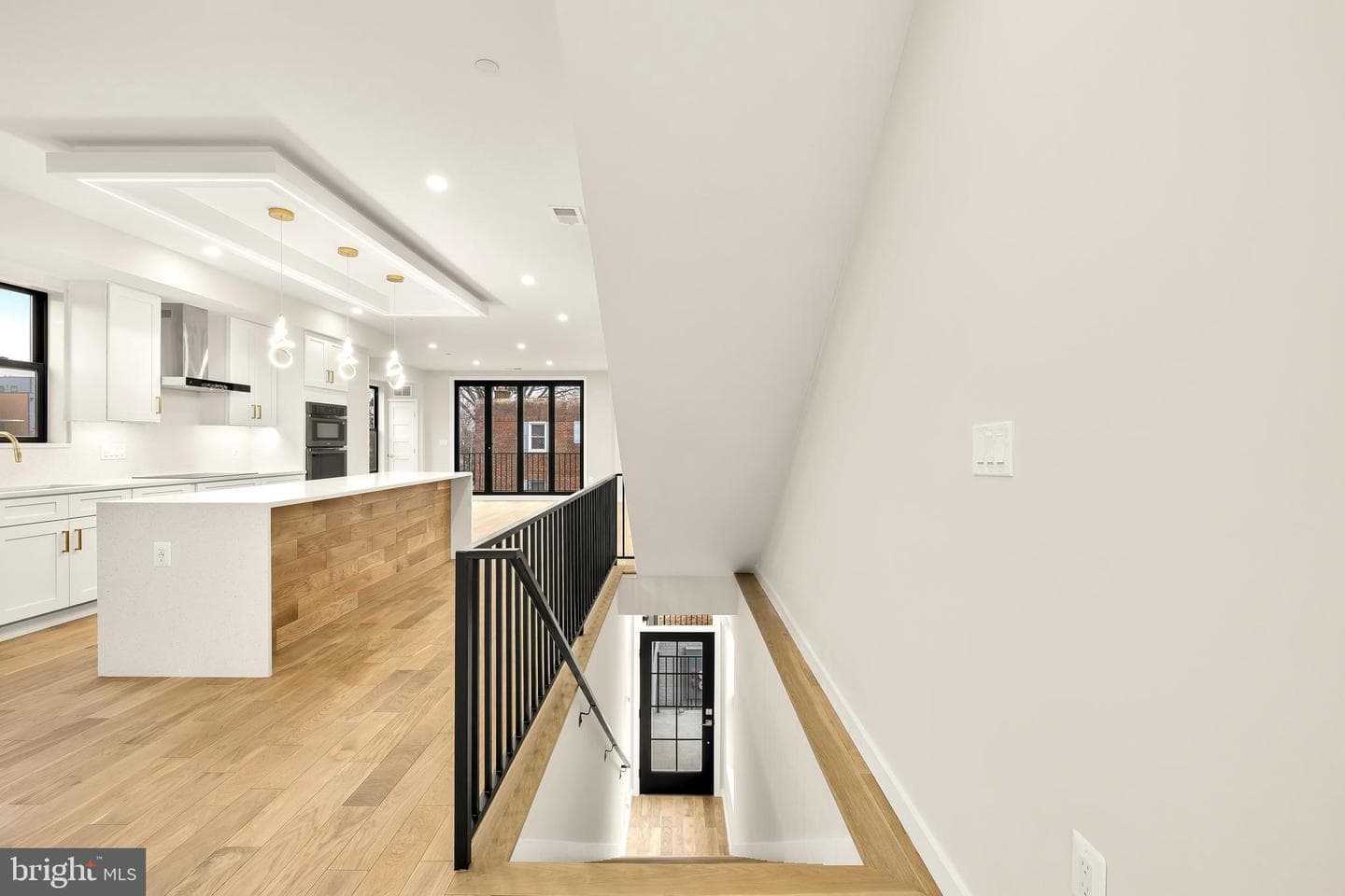 1516 Levis Street NE #2 photo 3