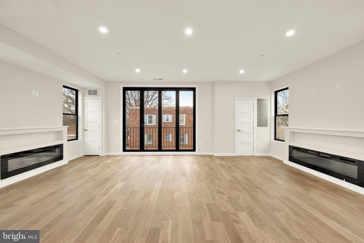 1516 Levis Street NE #2 photo 6