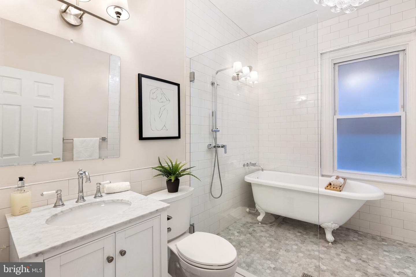 1213 Otis Place NW photo 35
