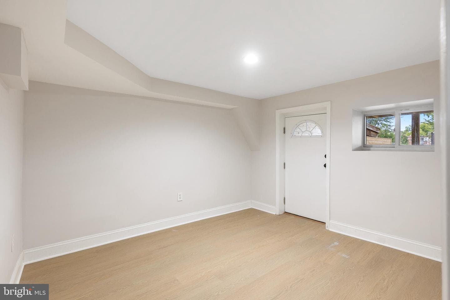 1213 Otis Place NW photo 39