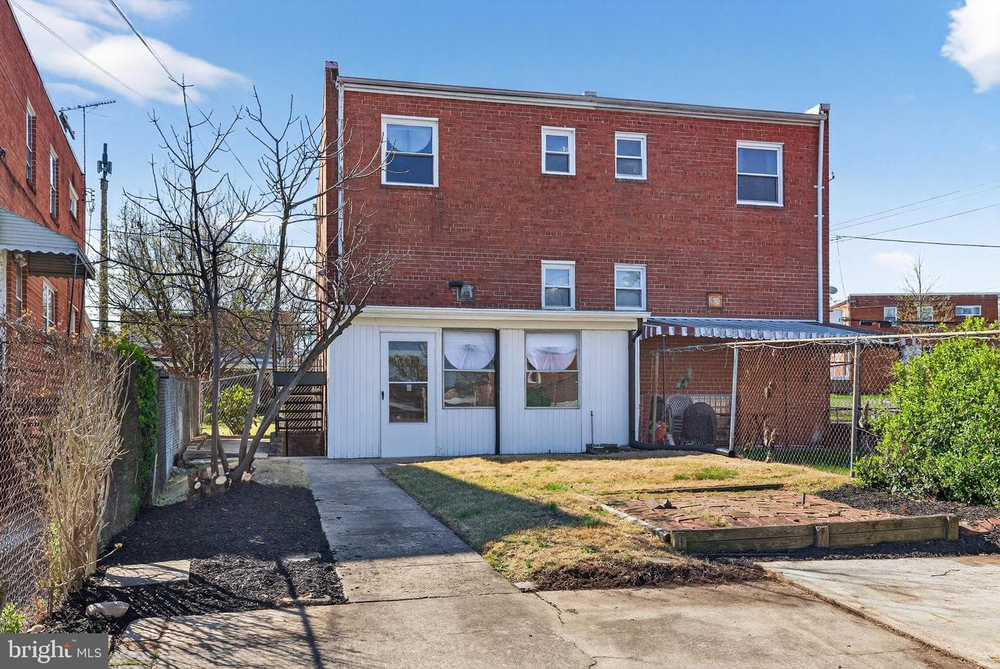 1112 Hamilton Street NE photo 34