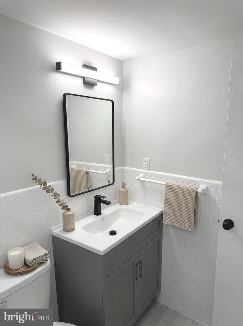 2710 Macomb Street NW #204 photo 3