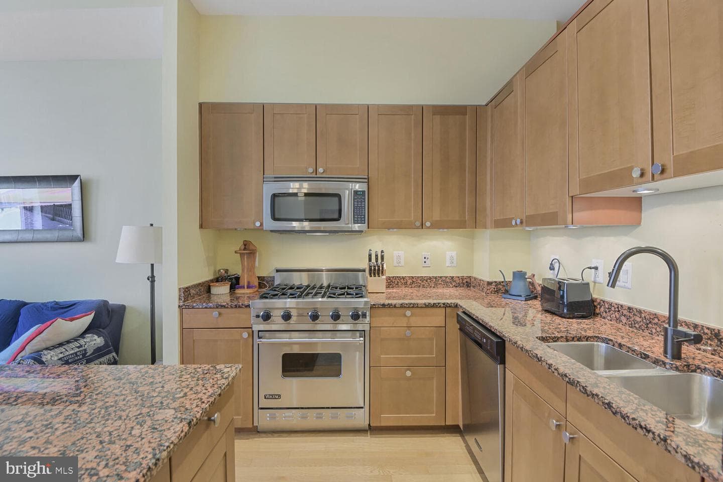 2425 L Street NW #520 photo 4