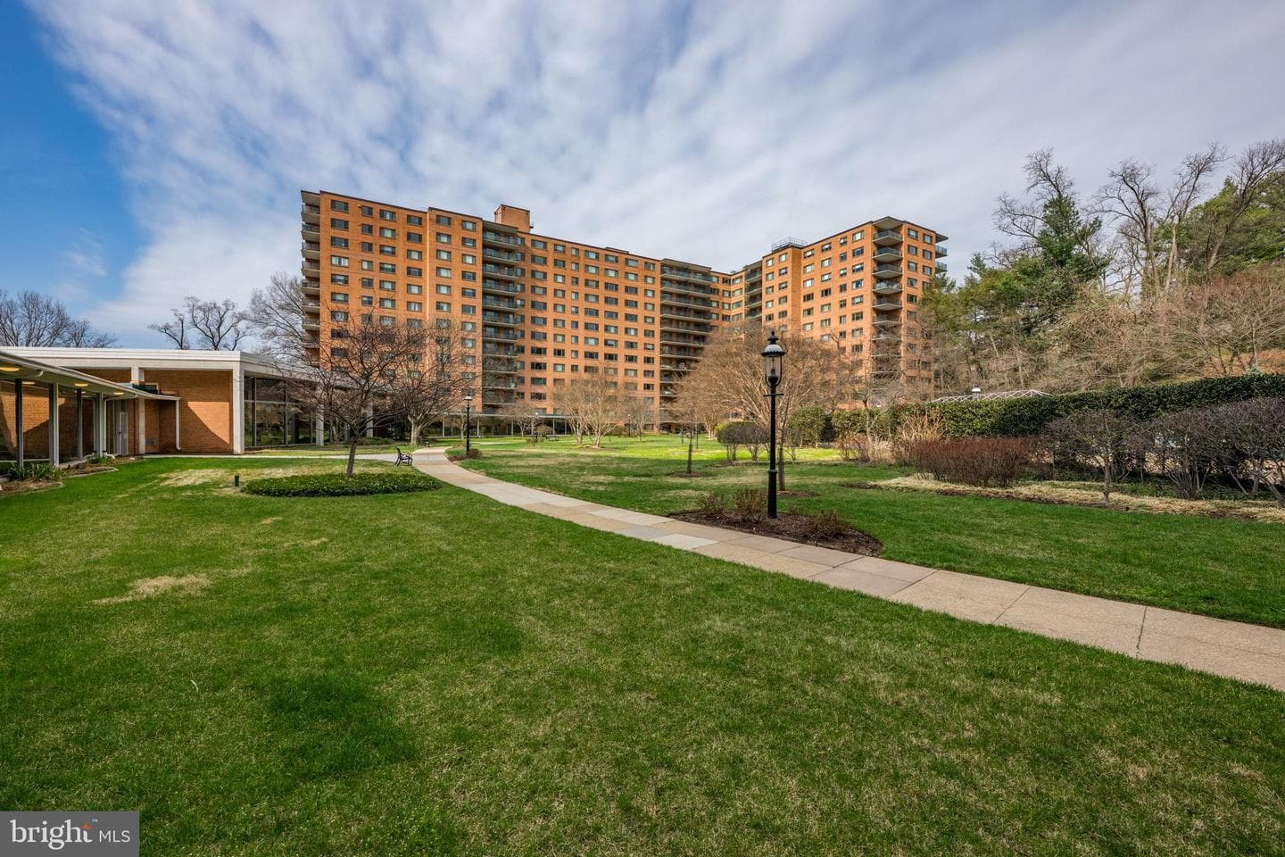 4201 Cathedral Avenue NW #1124 E photo 21