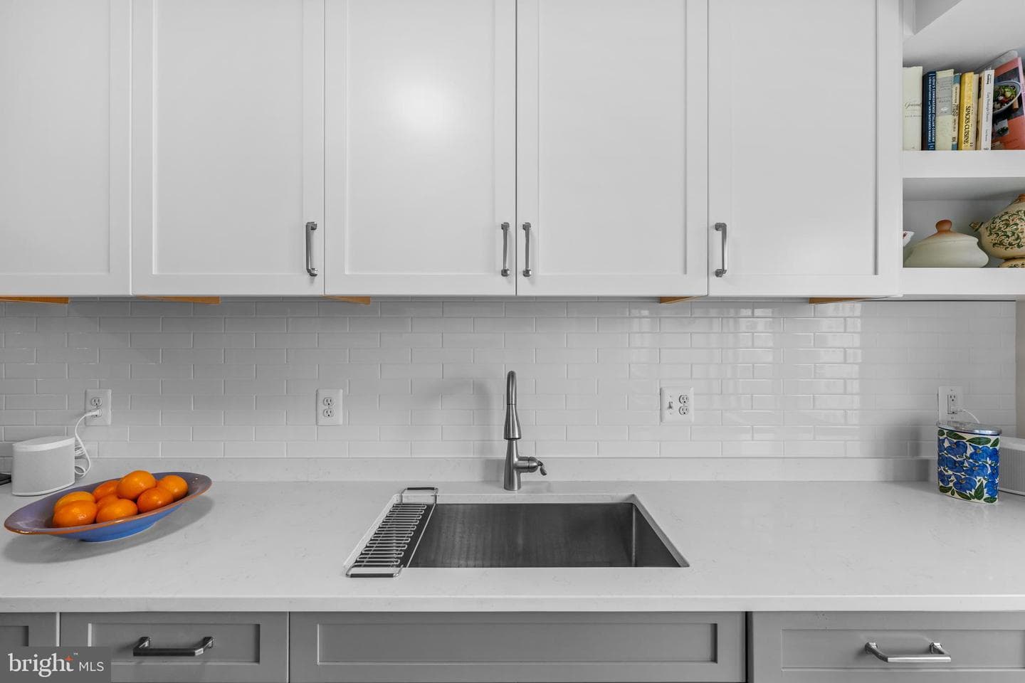 4201 Cathedral Avenue NW #1124 E photo 7