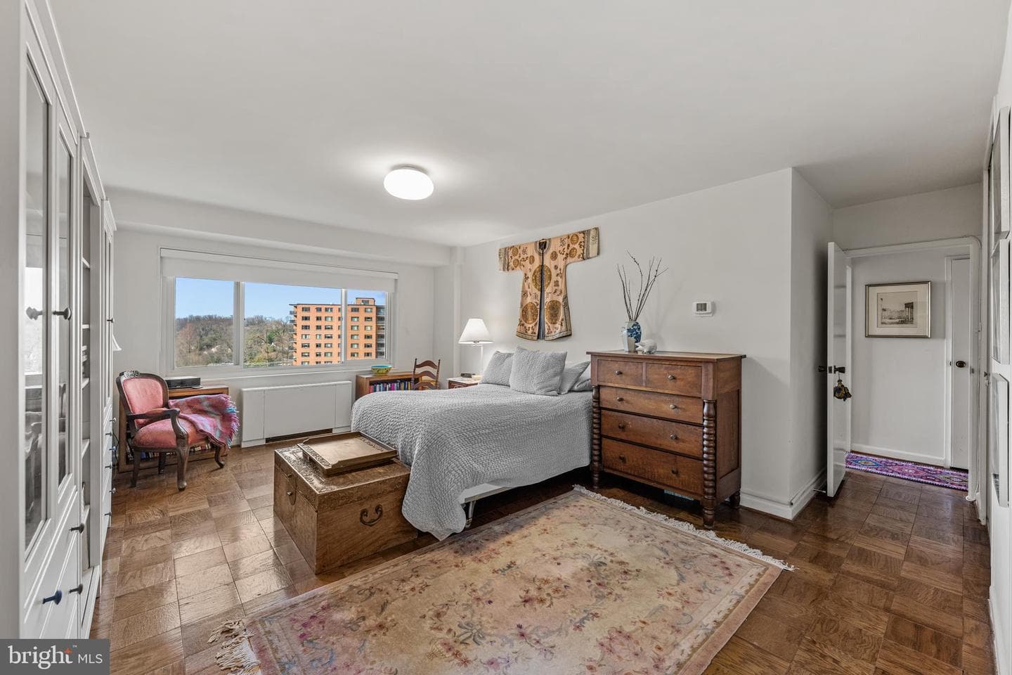 4201 Cathedral Avenue NW #1124 E photo 8