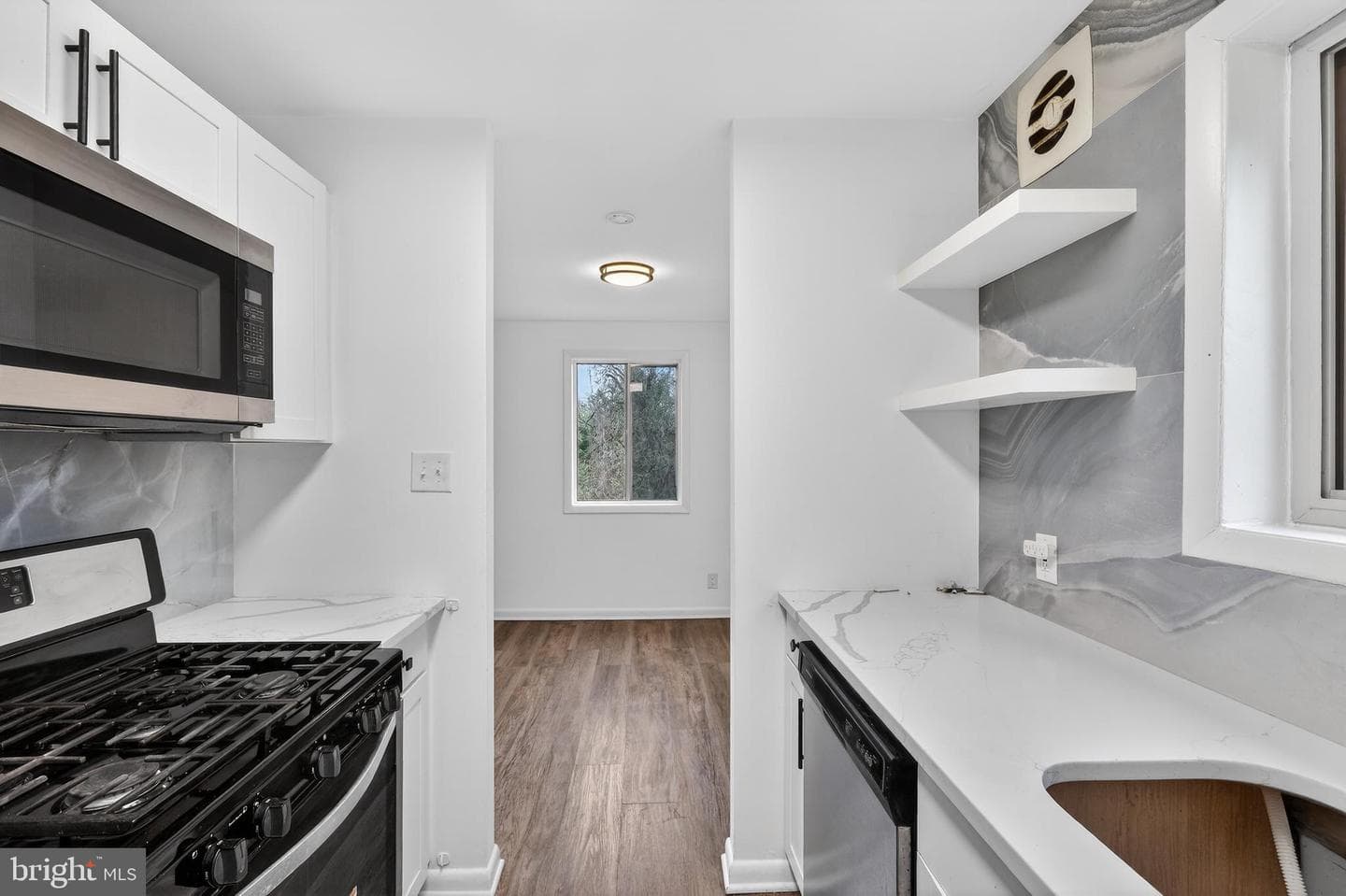 4570 Macarthur Boulevard NW #208 photo 3