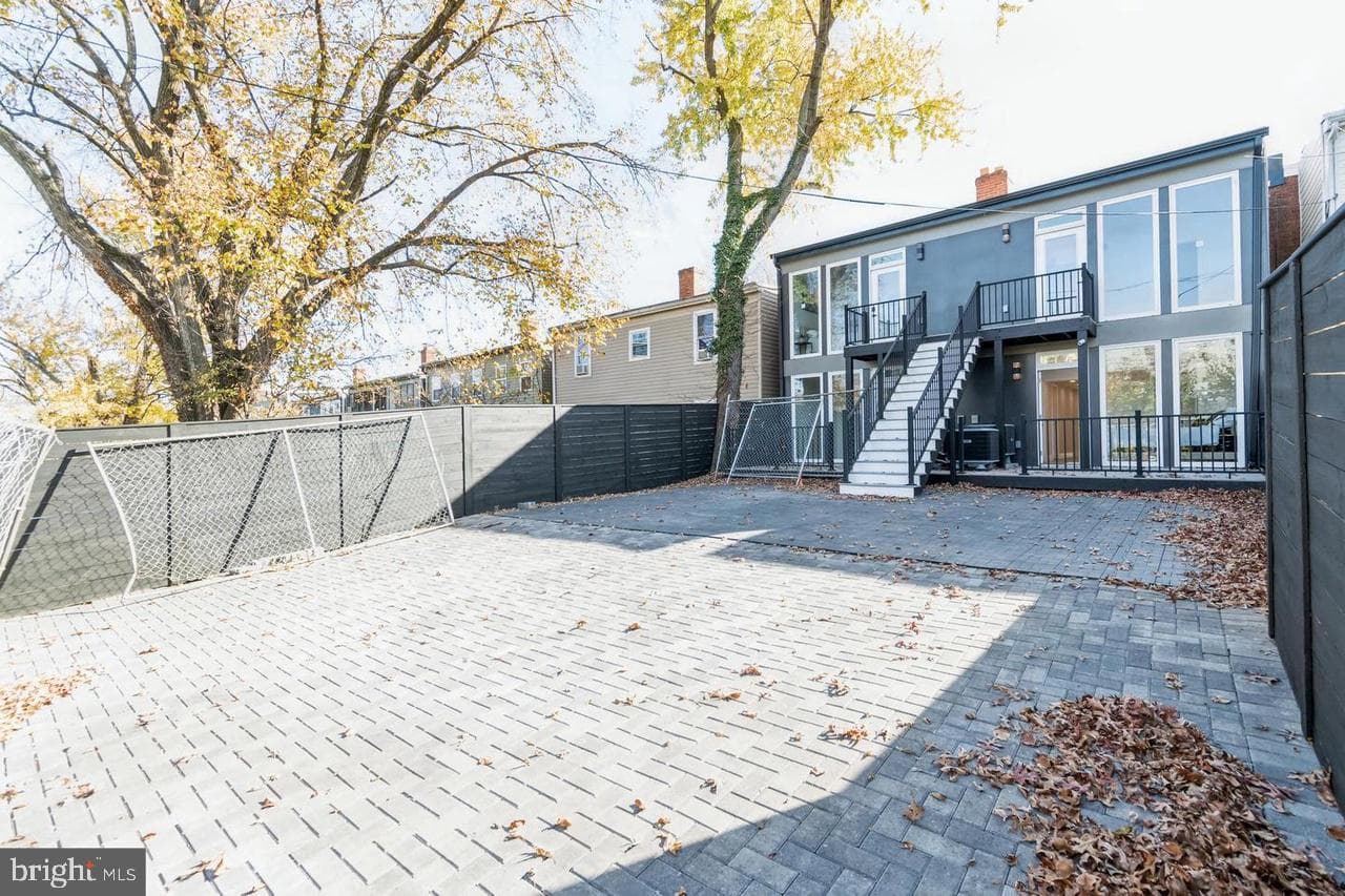 1352 Bryant Street NE #p-2 photo 1