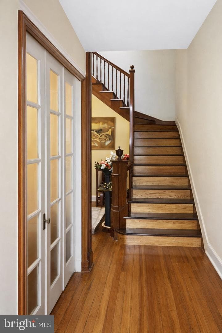 1122 Columbia Road NW photo 3