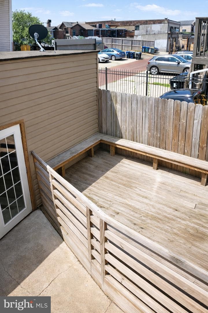 1122 Columbia Road NW photo 40