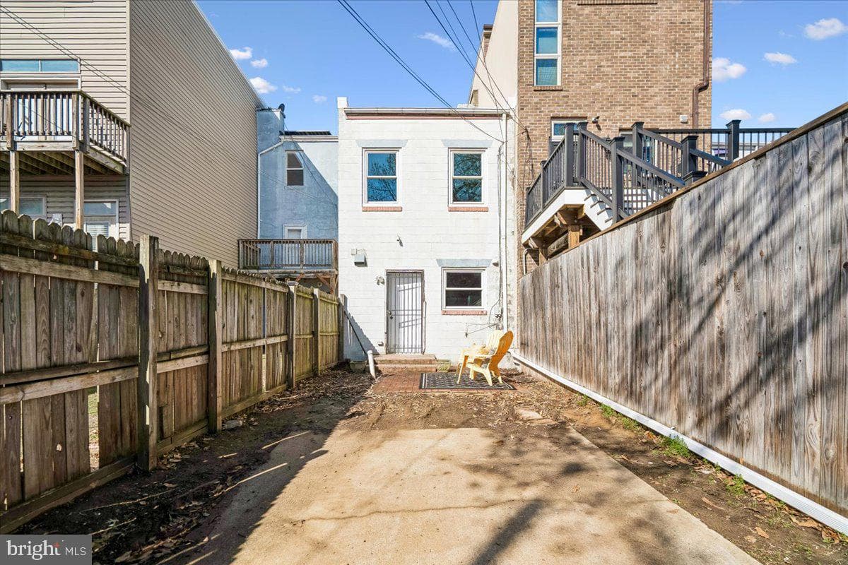 817 4th Street NE photo 36