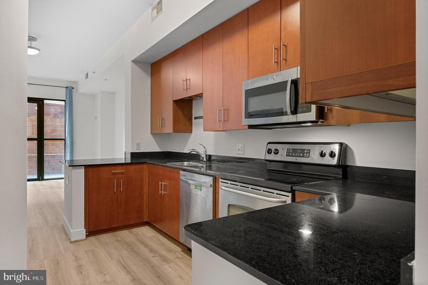 910 M Street NW #126 photo 10