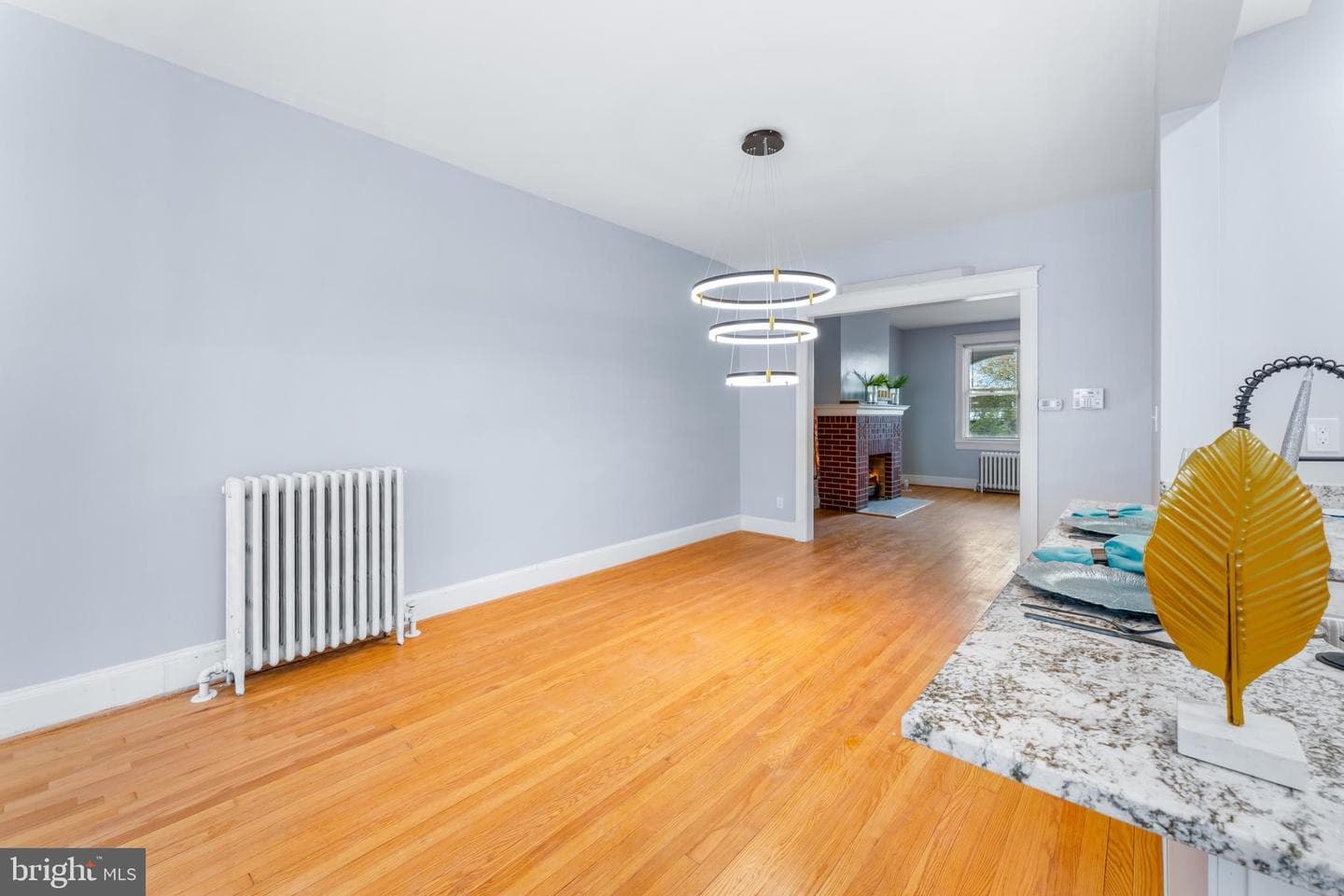 325 Madison Street NW photo 12