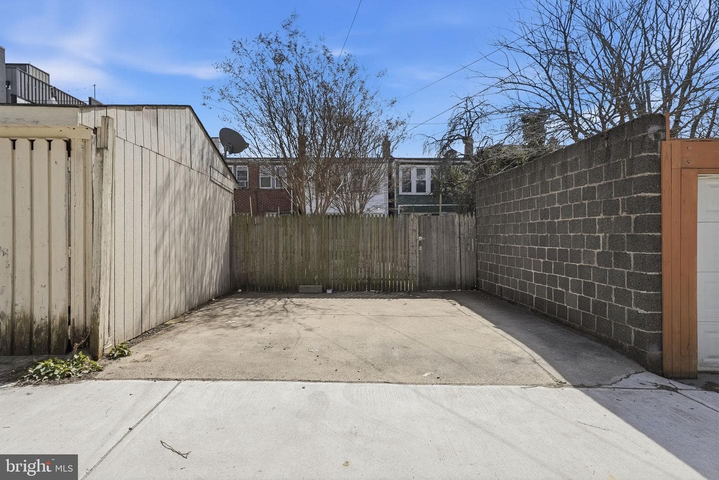 719 Irving Street NW photo 28