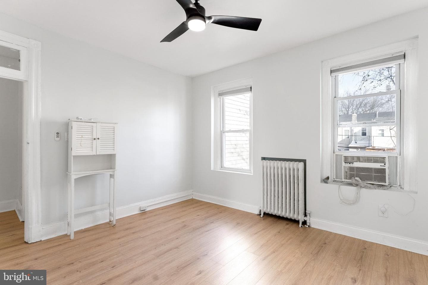 621 Kenyon Street NW photo 14