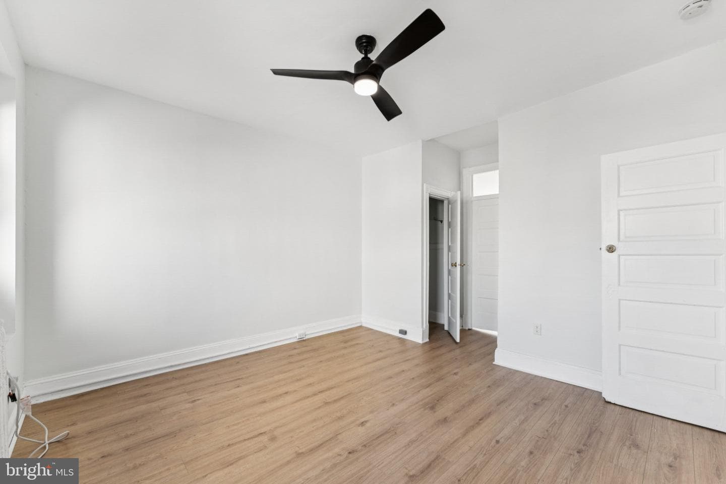 621 Kenyon Street NW photo 19