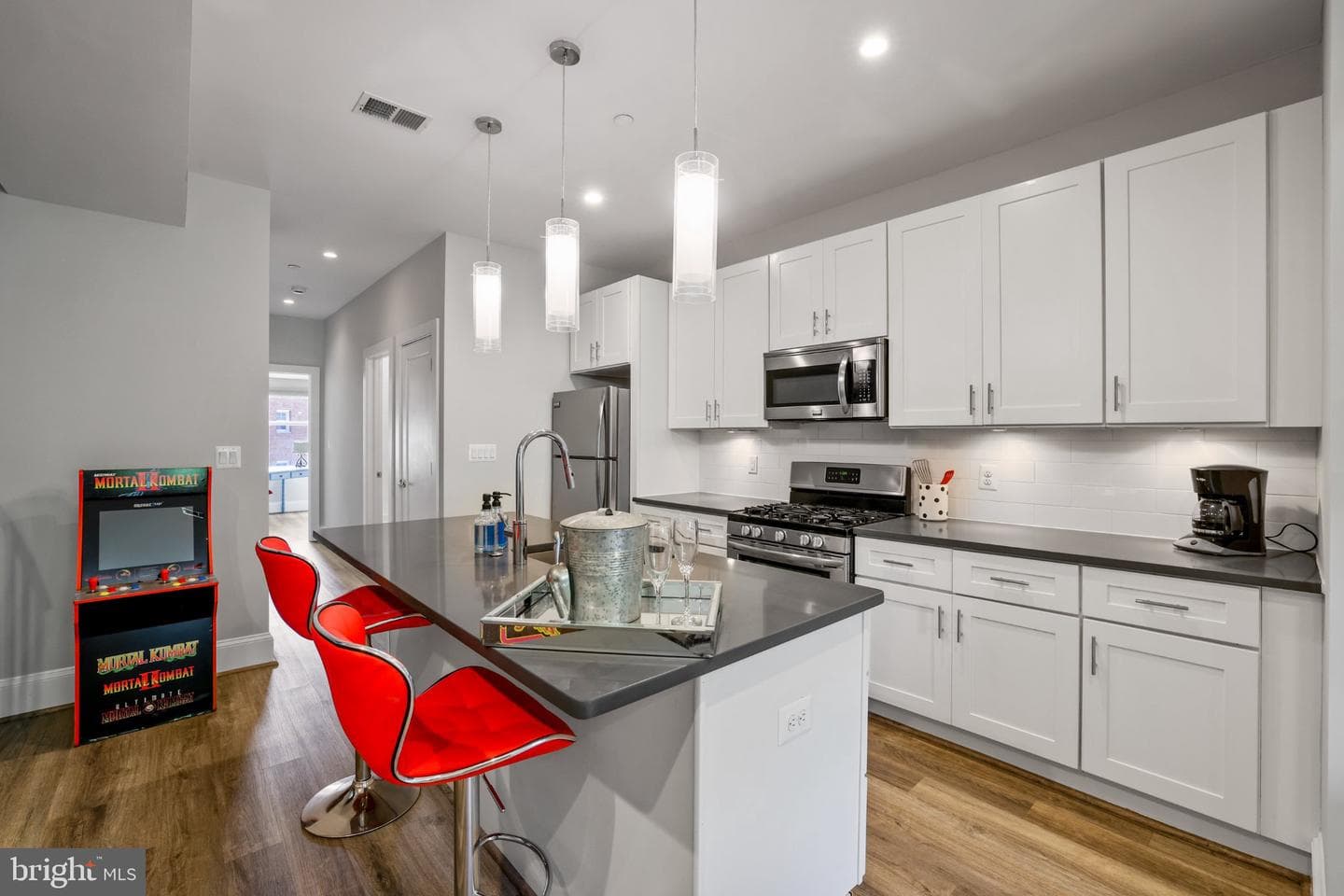 2221 M Street NE #ph1, Washington