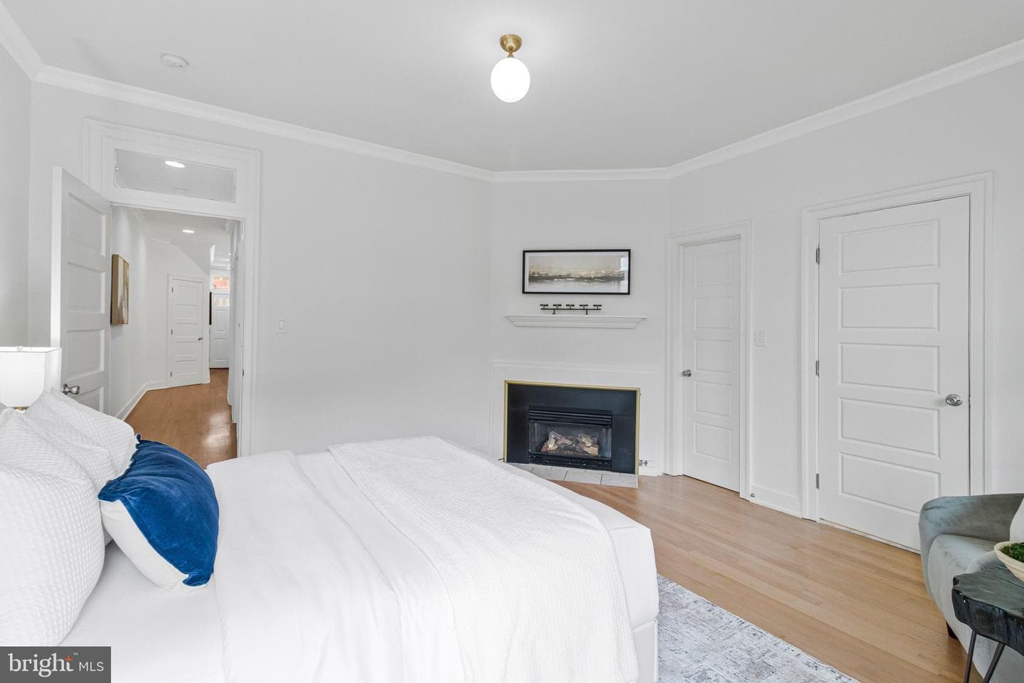 504 G Street NE #1 photo 22