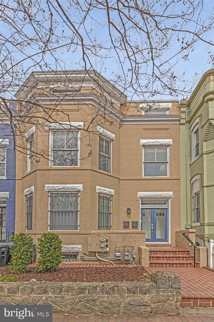 504 G Street NE #1 photo 41