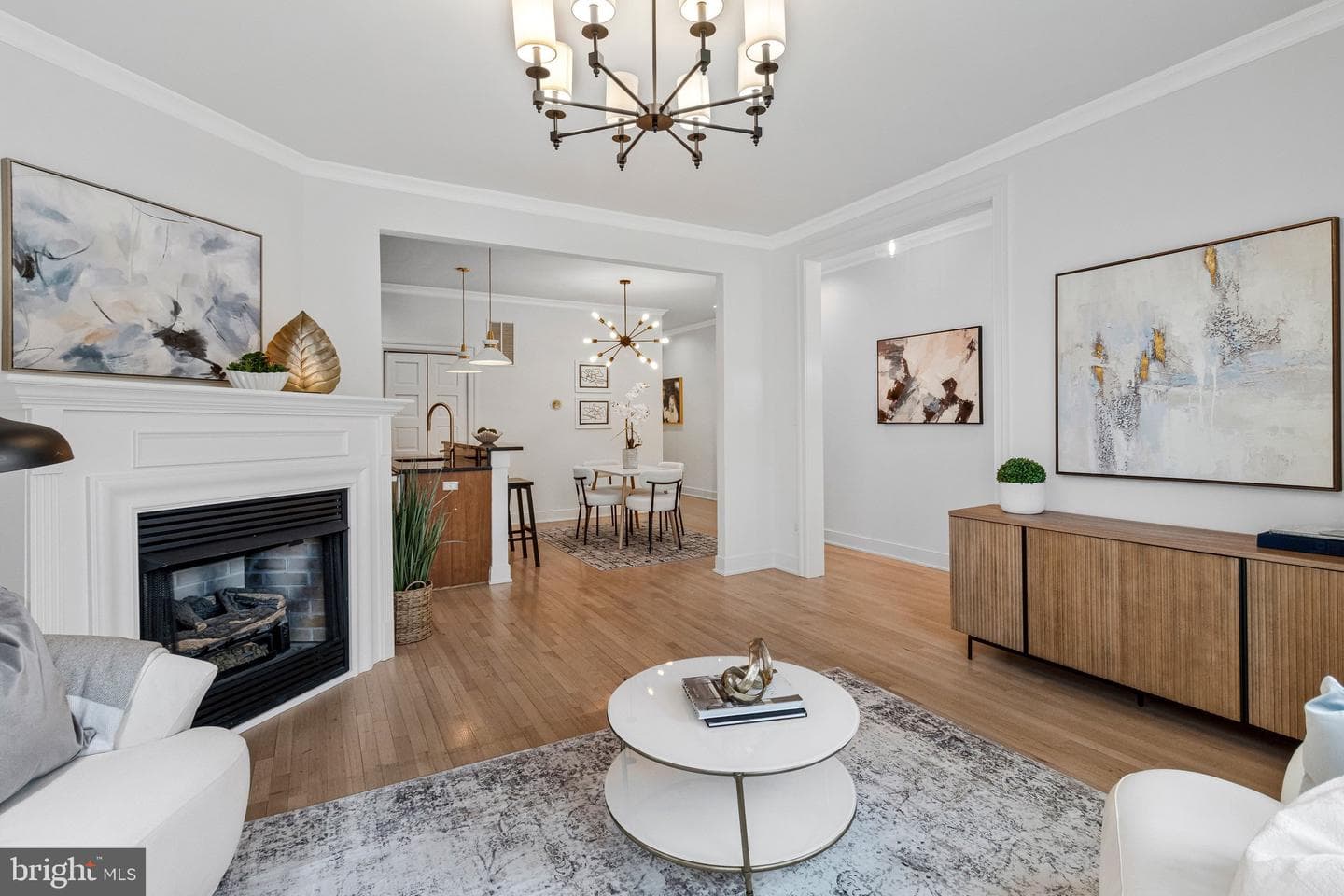 504 G Street NE #1 photo 9