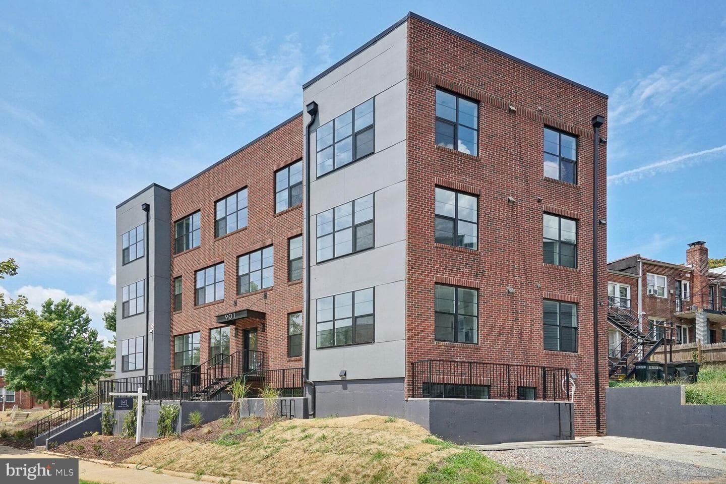 901 19th Street NE #b3, Washington