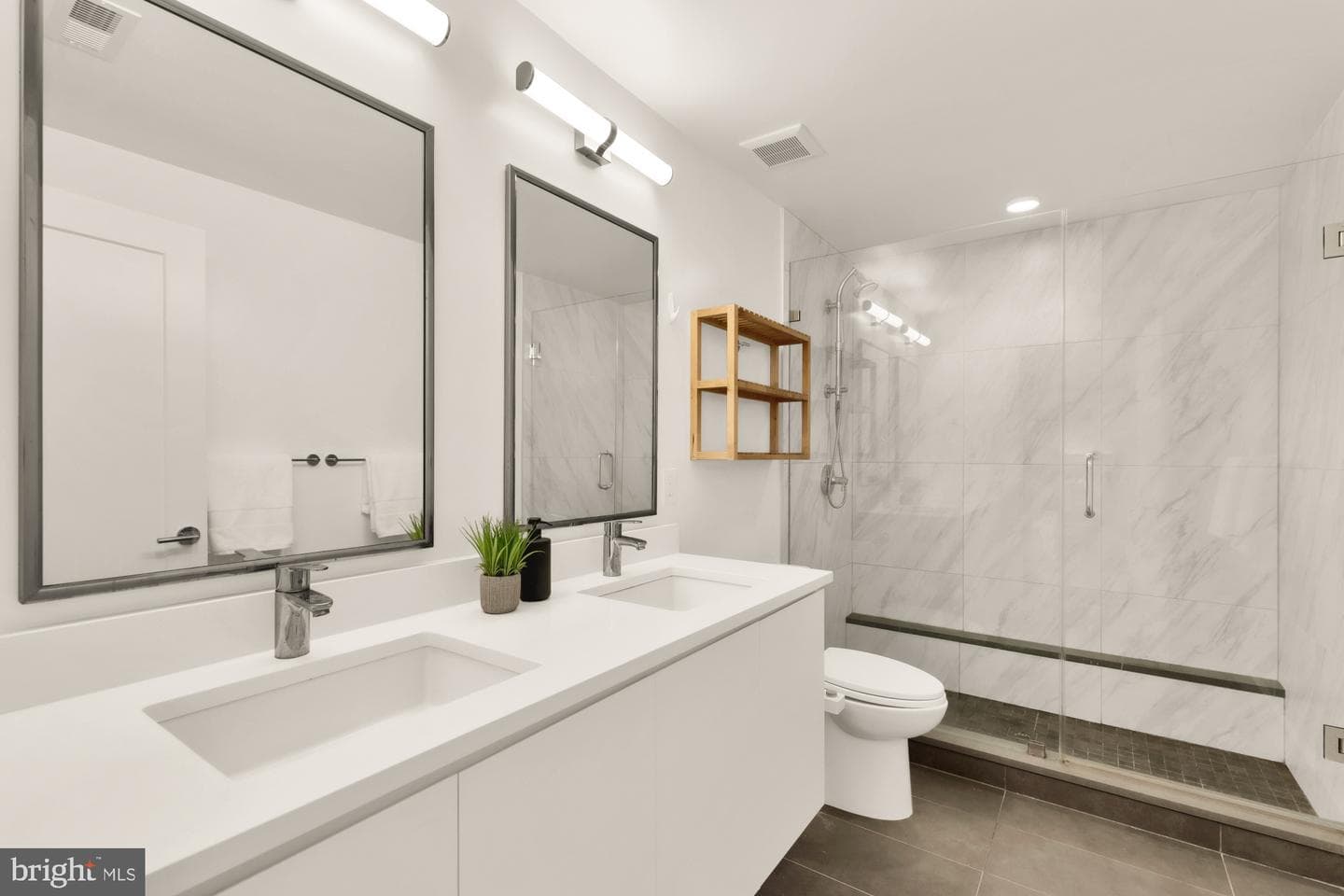 3541 11th Street NW #202 photo 6