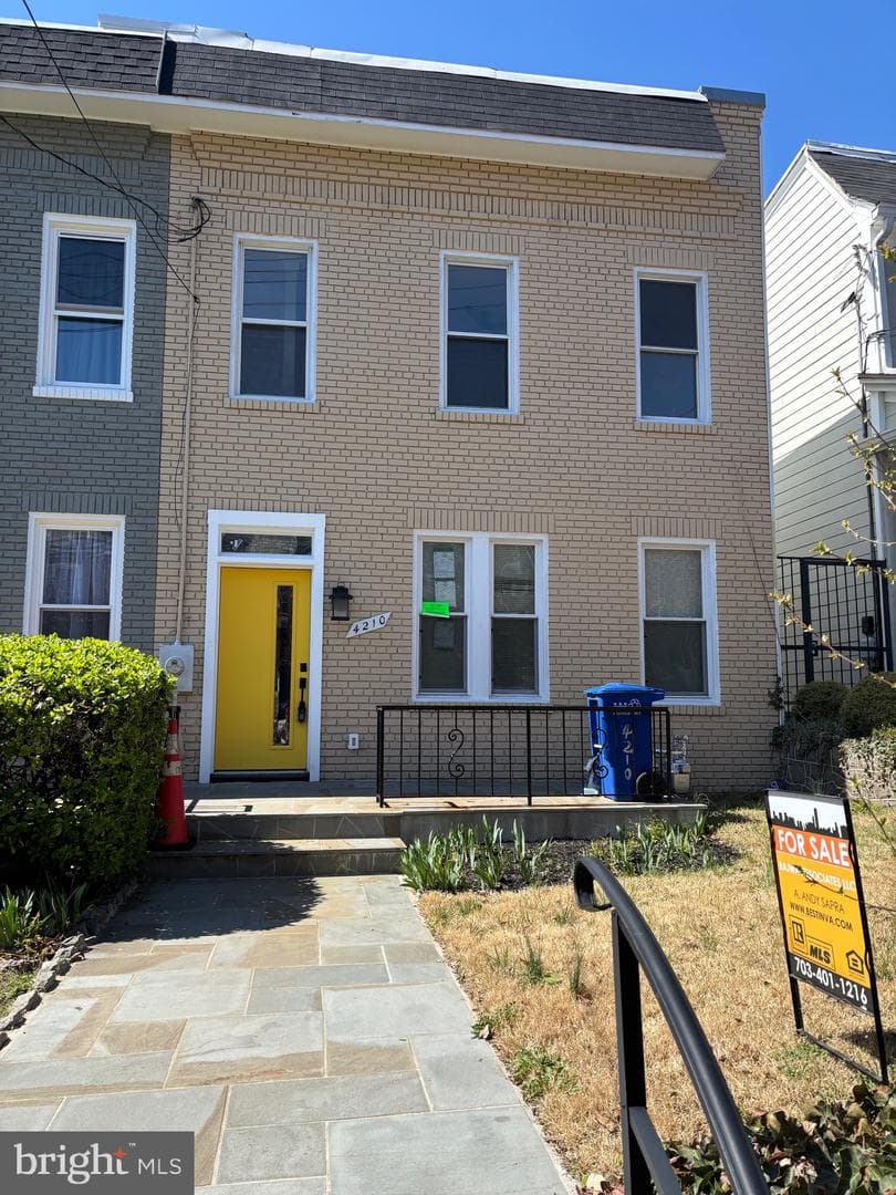 4210 4th Street NW, Washington