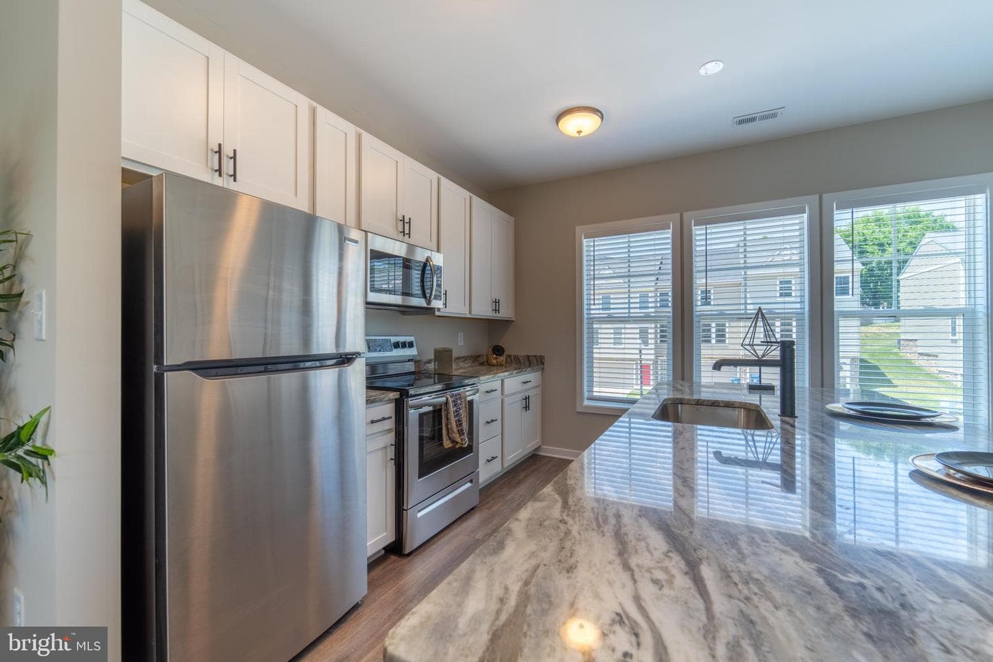 456 #b Woodcrest Drive SE, Washington