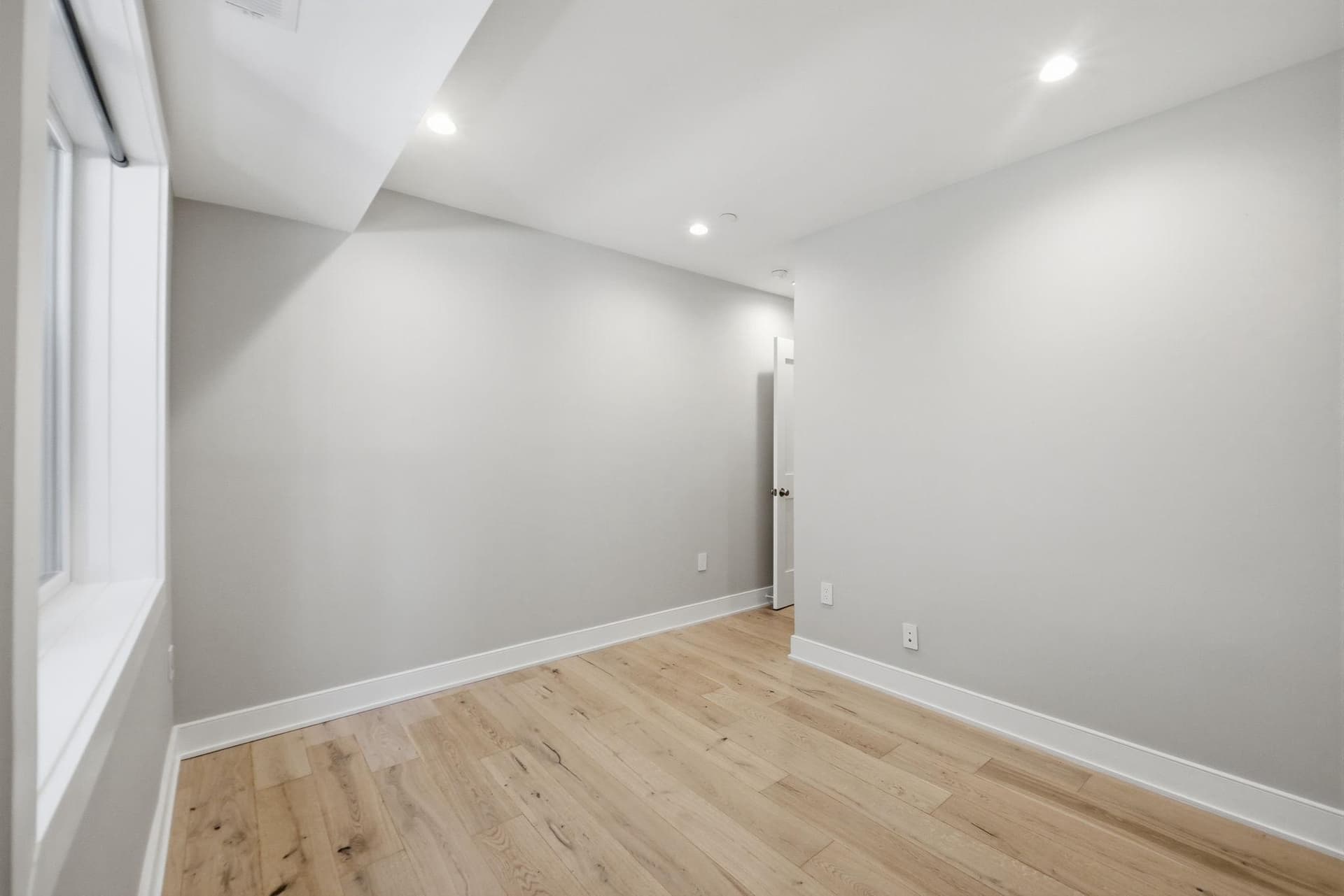 5305 Connecticut Avenue NW #2 photo 18