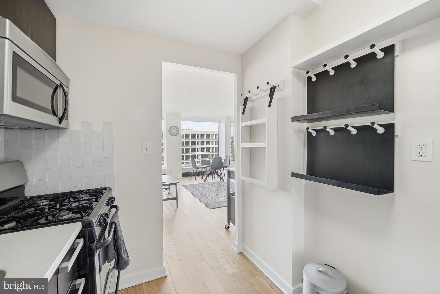 1101 3rd Street SW #701, Washington