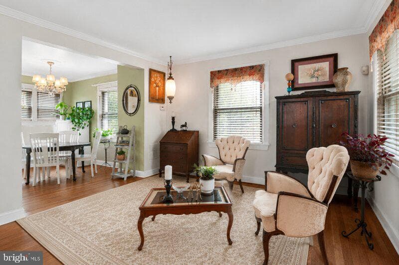 5703 Blair Road NE photo 2