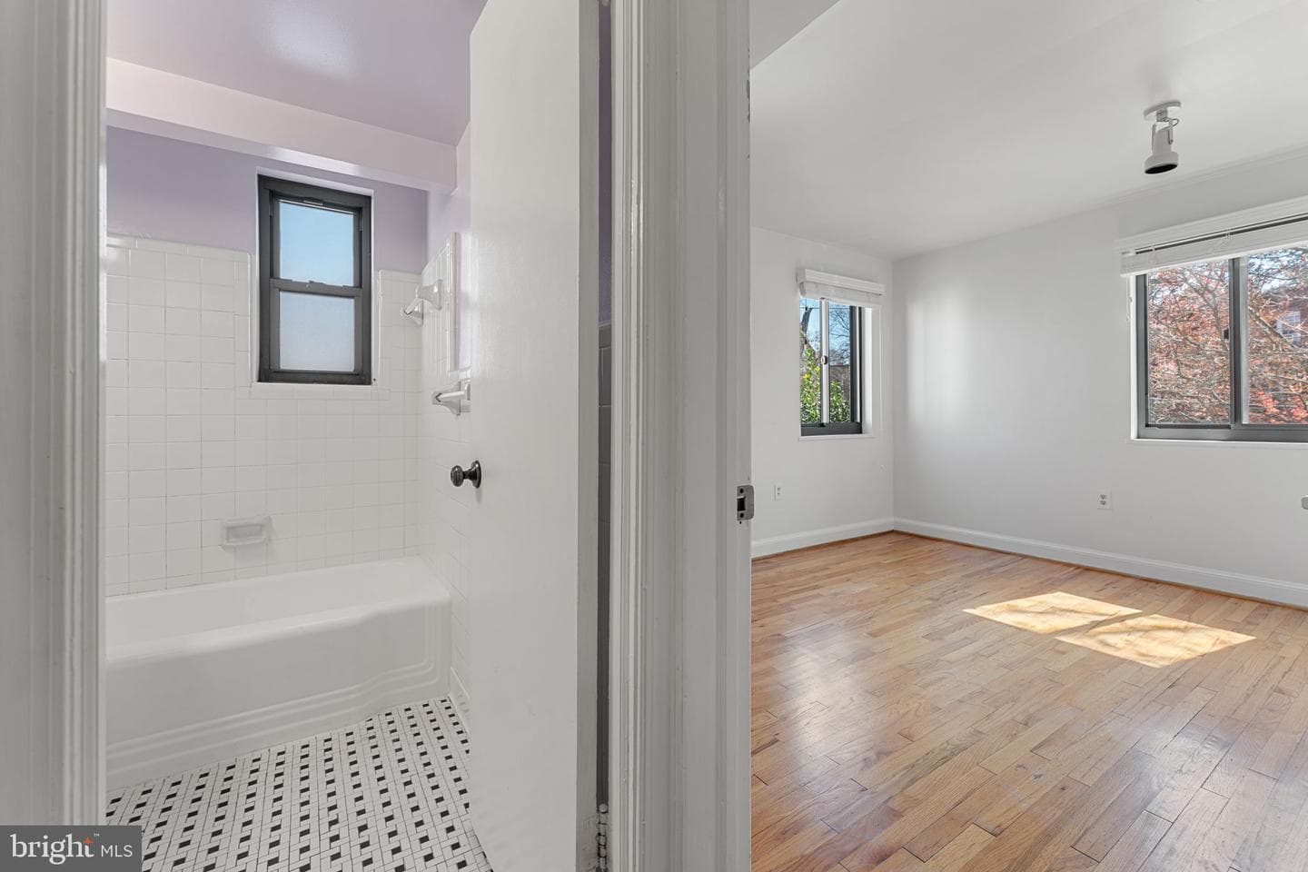 3827 Davis Place NW #5 photo 22