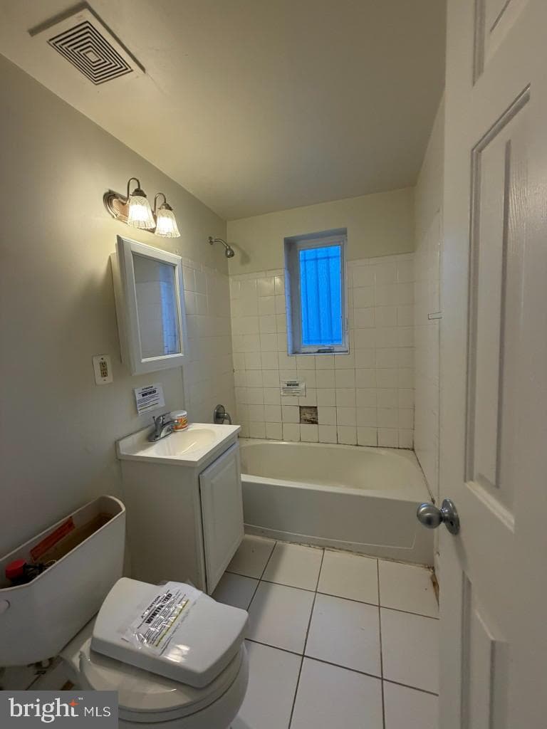 4810 Quarles Street NE #103 photo 28