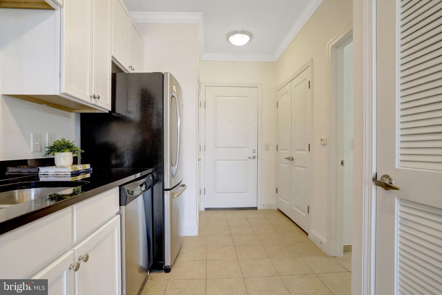 1391 Pennsylvania Avenue SE #554 photo 10