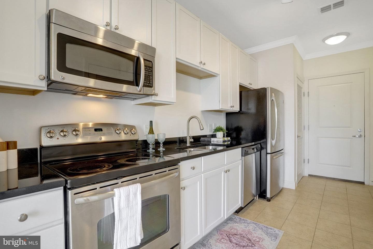1391 Pennsylvania Avenue SE #554 photo 9