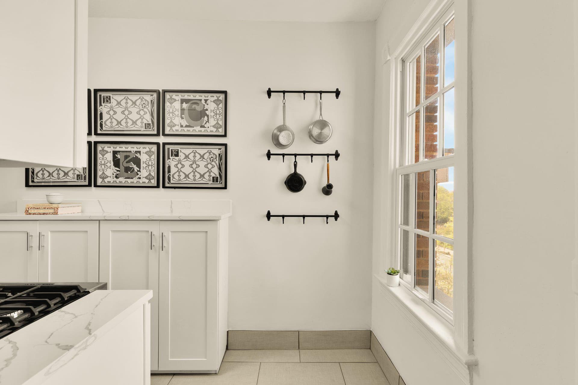 644 Massachusetts Avenue NE #400 photo 11