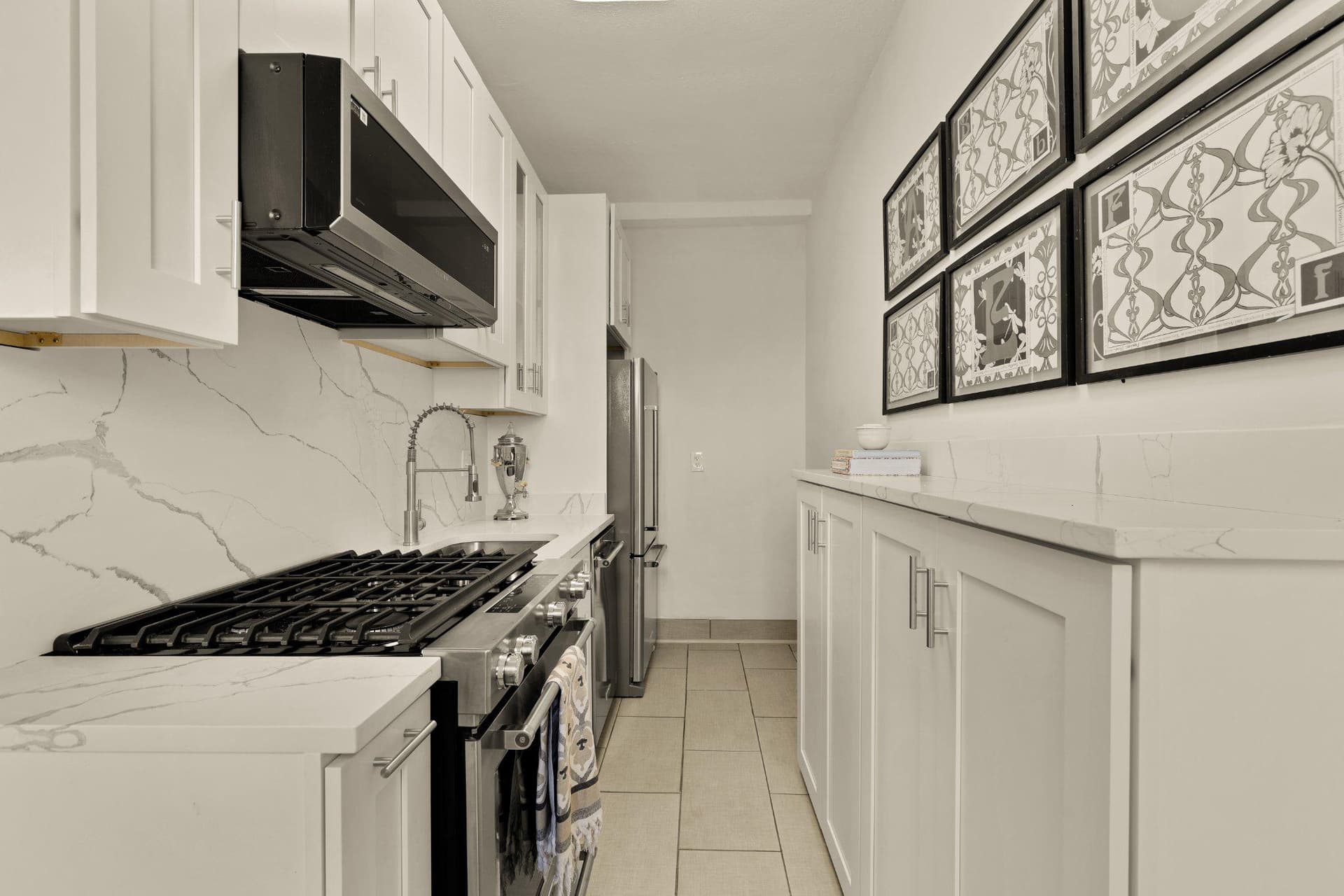 644 Massachusetts Avenue NE #400 photo 13