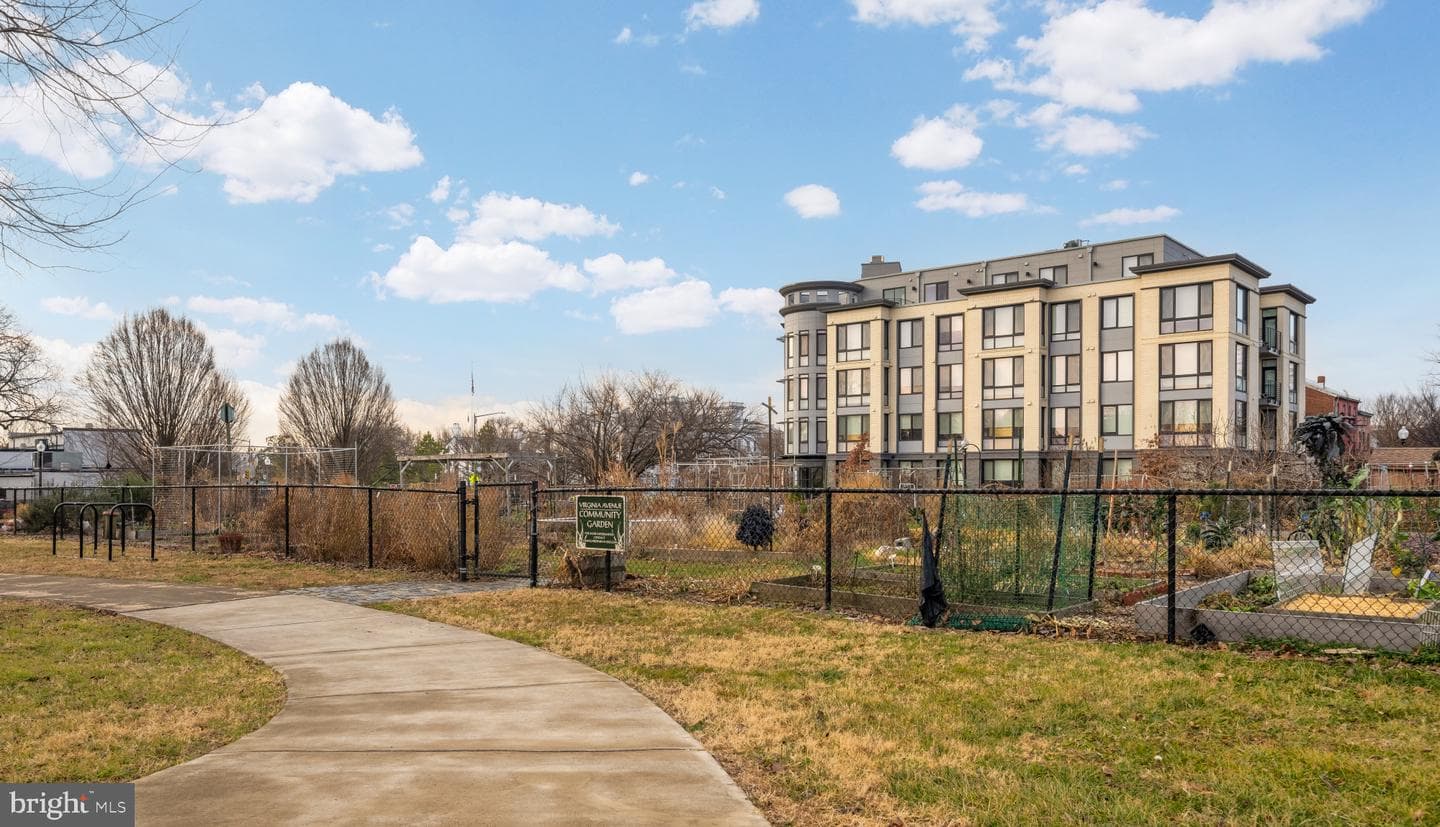 1000 New Jersey Avenue SE #615 photo 19