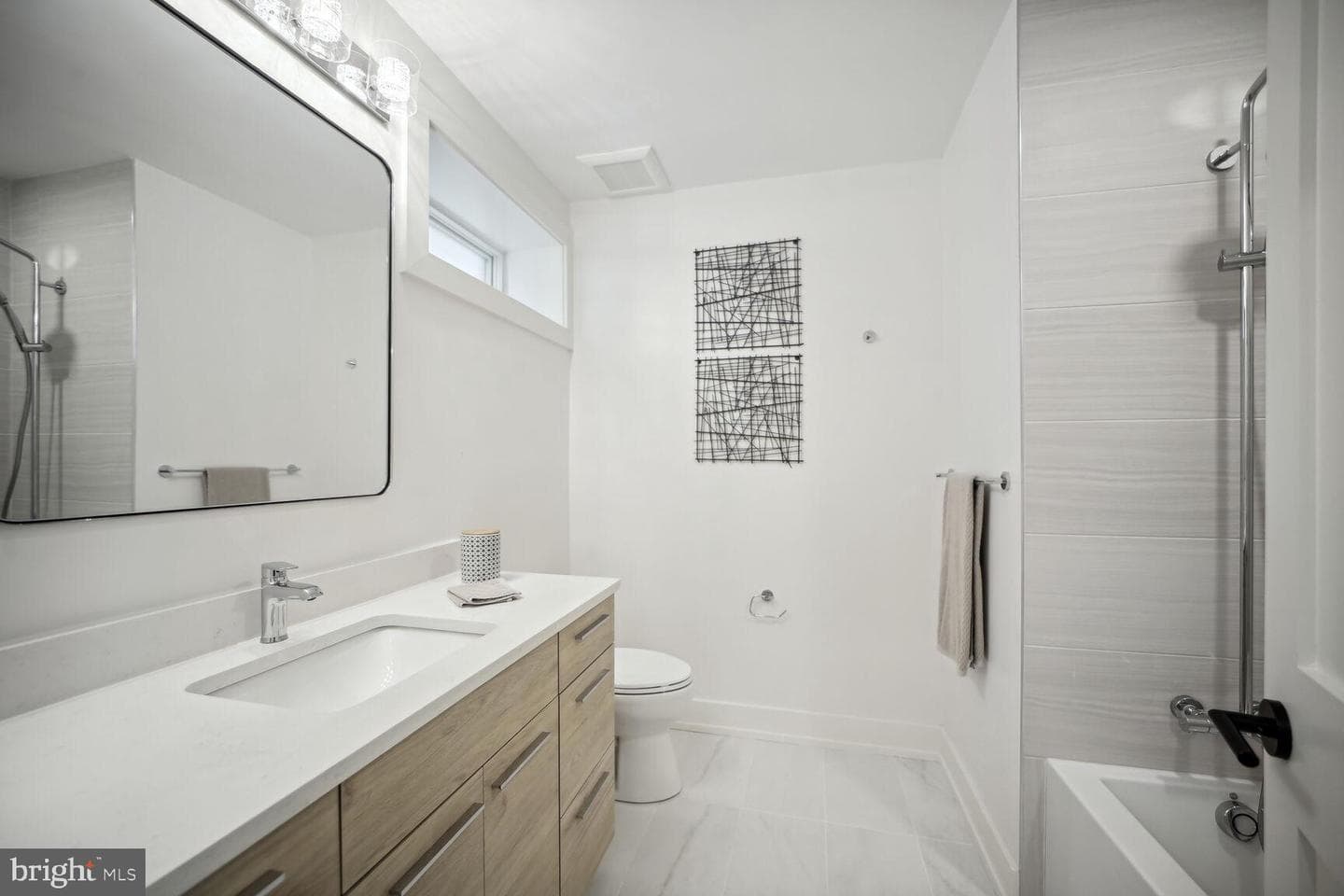 1744 Lanier Place NW #1 photo 20