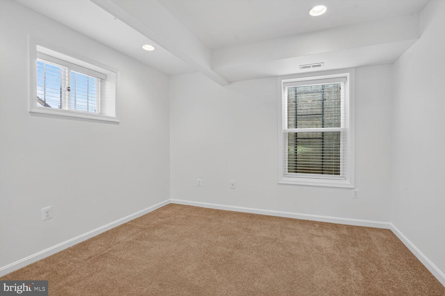 2247 Mount View Place SE photo 38