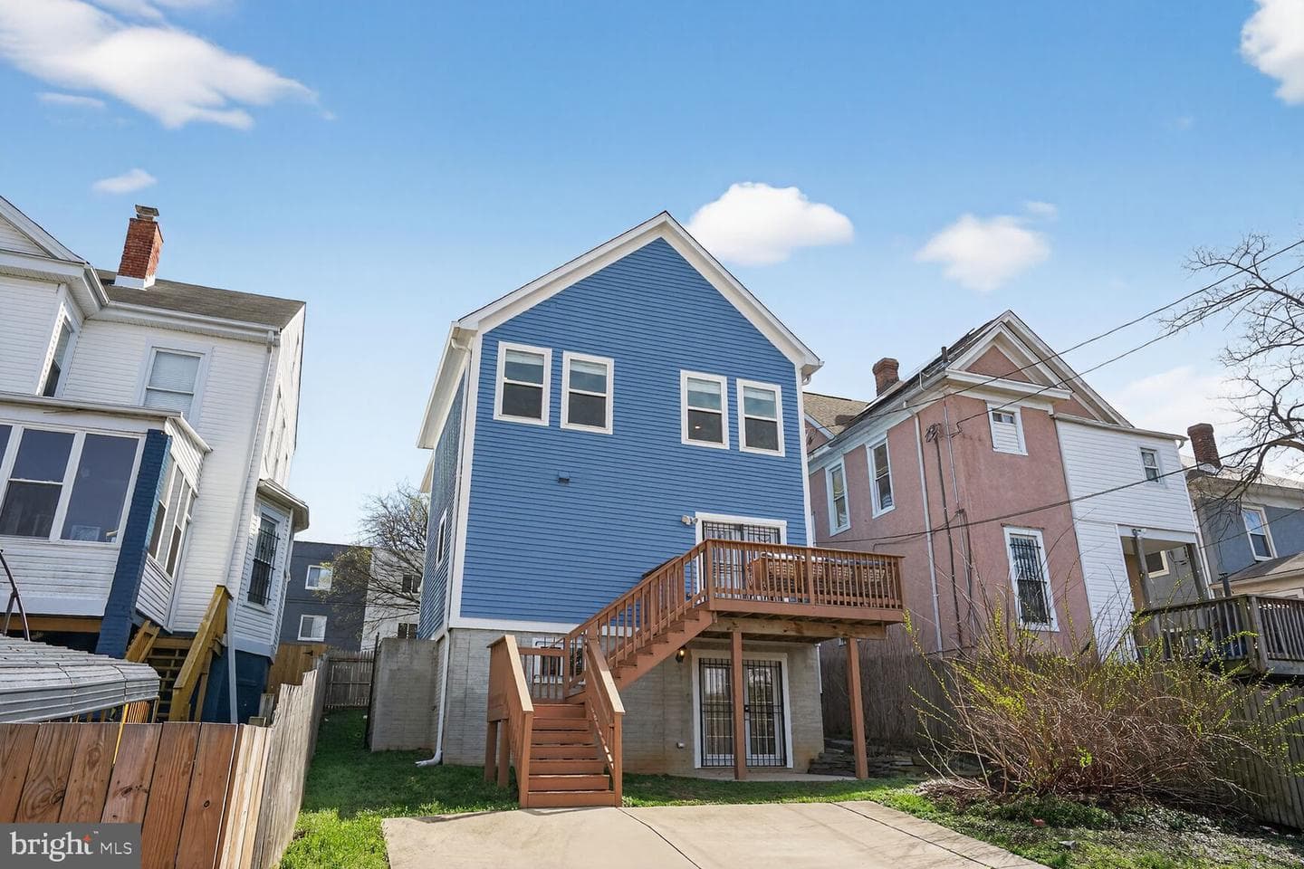 2247 Mount View Place SE photo 41